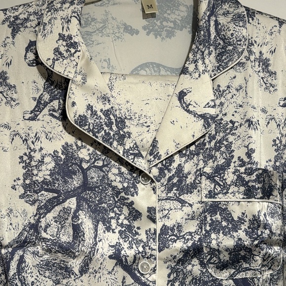 PAJAMA SET - Picture 4 of 7